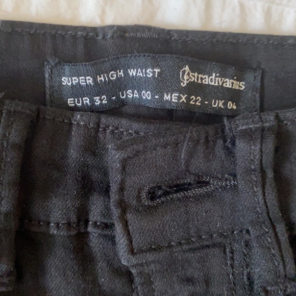 Stradivarius jeans bundle - Picture 3 of 6